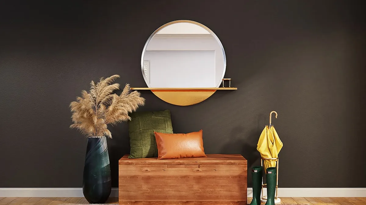 Aménager une petite entrée : le mur plutôt que le sol